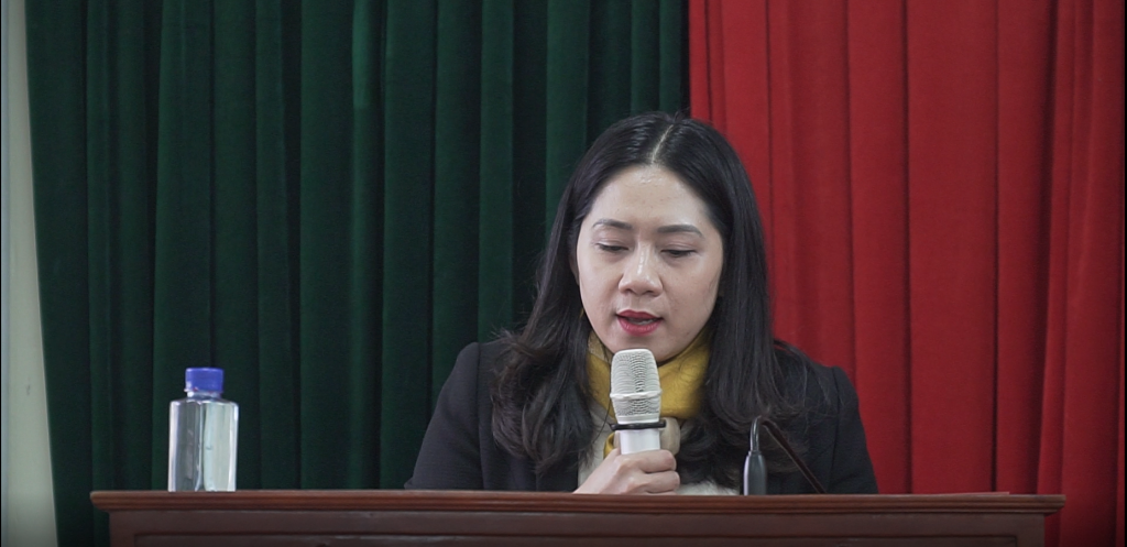 Cô Nguyễn Thu Bách - Tổng giám đốc Hệ thống Du học và Ngoại ngữ ISTAR phát biểu khai mạc Hội thảo.